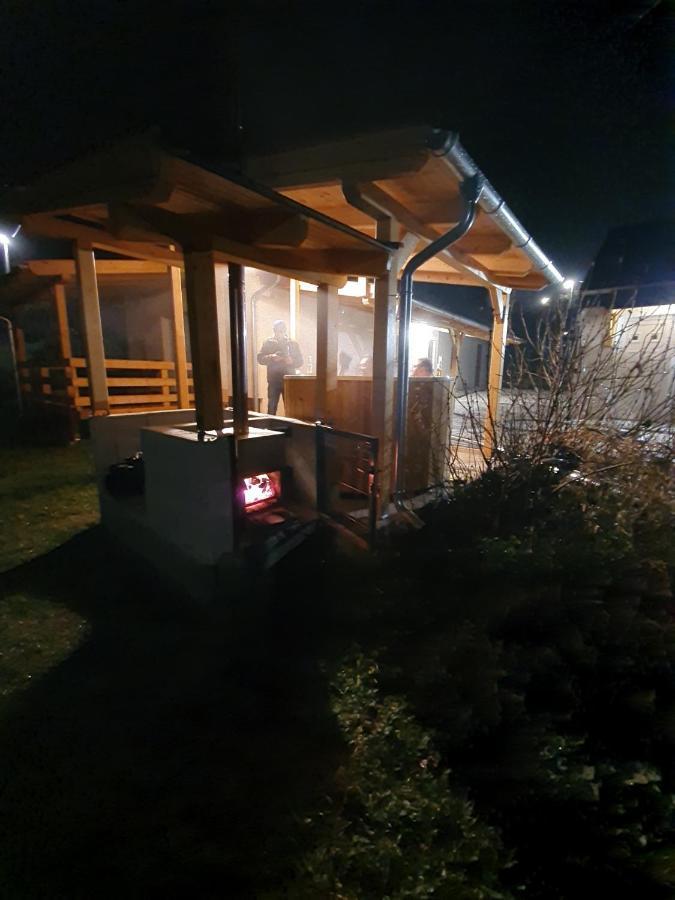 Borkuti Panzio Es Apartman Balatonszárszó 외부 사진